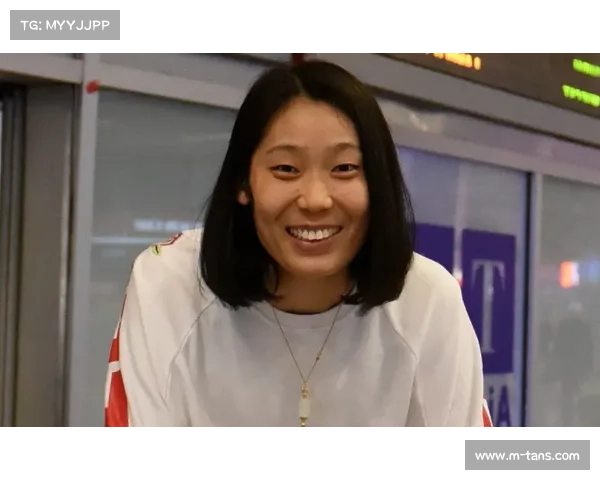 河南女排外援橘井友香表现活跃,受球迷关注 河南女排外援橘井友香表现活跃,受球迷关注